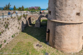 <center>La Citadelle de Saint-Tropez.</center>Le double pont-levis.