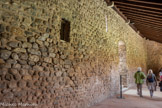 <center>L'abbaye Sainte-Marie-d'Arles-sur-Tech </center>Le cloitre.