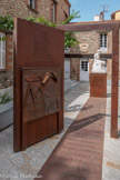 <center>Céret</center>La catalane (Magali de Séverac) par Manolo Hugué.