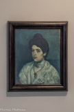<center>Musée d'Art Moderne de Céret</center>Pablo Picasso (1881 -1973)
Portrait de Corina Pere Romeu 1902
Huile sur toile. Séjours à Céret en 1911 (juillet-août-septembre), 1912 (mai- juin-décembre), 1913 (avril-mai-juin-août) et passages dans les années 50.
Cette œuvre est antérieure au premier séjour de l'artiste à Céret. Corina Jéuregui i Malgà est l'épouse de Pere Romeu i Borràs, propriétaire du cabaret Els Quatre qui réunit artistes et intellectuels de la Barcelone moderniste entre 1897 et 1903.
Ce portrait est mélancolique mais diffère d'autres tableaux de la période bleue qui décrivent souvent la misère. Corina est d'un milieu bourgeois.