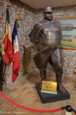 <center>Rivesaltes</center>Statue colossale.