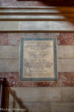 <center>La Basilique Cathédrale Sainte-Marie-Majeure</center>Plaque commémorative en souvenir des deux architectes, Léon Vaudoyer et d'Henri Espérandieu, et du décorateur Henry Revoil.
