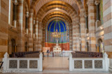 <center>La Basilique Cathédrale Sainte-Marie-Majeure</center>La chapelle du Chapitre dédiée au Sacré-Cœur. Madeleine Rémusat (Marseille, le 29 novembre 1696 - Marseille le 15 février 1730), en religion sœur Anne-Madeleine, est une religieuse visitandine. Elle est considérée comme le successeur de sainte Marguerite-Marie Alacoque, et appelée à ce titre « l'apôtre du Sacré-Cœur ». En octobre 1720, lors de l'épidémie de peste,  alors qu’elle est en adoration, le Christ lui fait entendre qu’à la faveur de ce fléau elle verra se réaliser l’institution d’une fête en l’honneur de son Cœur sacré. Le message est transmis à Mgr de Belsunce, qui décide le 1er novembre 1720 de consacrer Marseille et son diocèse au Sacré-Cœur de Jésus.