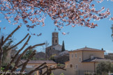 <center>Saint-Laurent-la-Vernède.</center> L'église, qui date certainement du 12e siècle, est devenue un temple au 16e et au 17e siècles. Les protestants des villages avoisinants n'ayant pas de temple venaient à celui de St Laurent en empruntant le chemin de Rosier qui est alors changé en chemin des Huguenots dont le nom est resté dans la mémoire collective.

A la révocation de l'Edit de Nantes, le temple est transformé en église, tous les droits accordés aux protestants par Henri IV sont supprimés par Louis XIV et ceux-ci sont forcés d'abjurer leur religion.