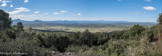 <center> Tavernes. </center> De gauche à droite, le Gros Bessillon, le petit Bessillon, la montagne de la Loube, le mont Aurélien et au fond, la sainte Baume. Tout à droite, la sainte Victoire.