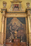 <center> Pontevès. </center> Tableau : la Sainte Famille avec sainte Anne et une sainte martyre, au fond, st Joseph, avec au-dessus Dieu le père et le saint Esprit.