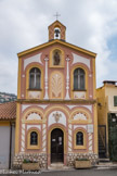 <center>Villefranche-sur-Mer.</center> La chapelle Saint-Pierre décorée par Jean Cocteau.  Inaugurée en juin 1957, cette première chapelle peinte par Cocteau comporte cinq scènes principales, les deux premières évoquant la vie méditerranéenne et les trois suivantes relatant des épisodes de la vie de saint Pierre. La chapelle appartient à la prud'homie des pêcheurs de Villefranche.