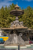 <center>Montélimar. </center> Fontaine de la place Loubet.